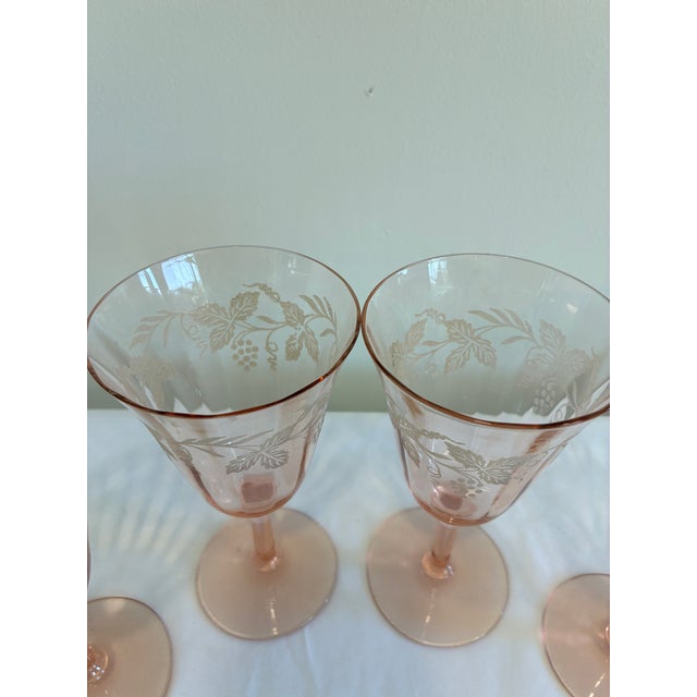 Vintage Pink Etched Wine Glasses With Grape Motif - Set of 4 For Sale - Image 9 of 9