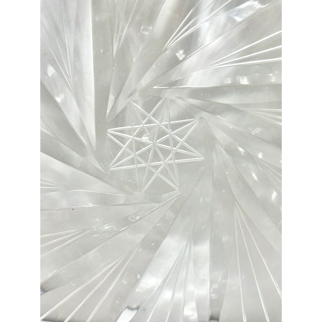 Glass Vintage Heavy Cut Crystal Starburst Ashtray – Brilliant Star Etched Crystal Catchall For Sale - Image 7 of 8