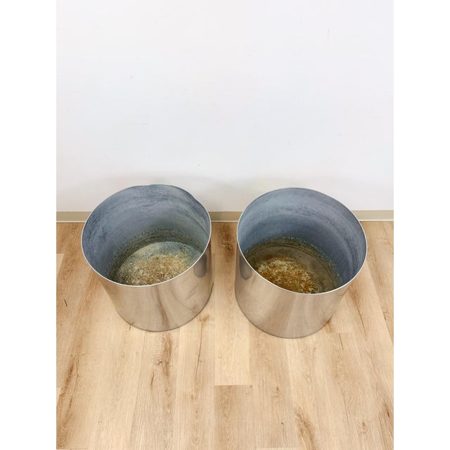 Chrome Vintage Round Chrome Oversized Planter Pair MCM Mid-Century Modern Chic For Sale - Image 8 of 15