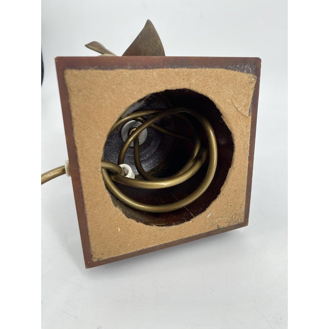 Maison Charles Hollywood Regency Table Lamp with Lemon-Shaped Base from Maison Charles, France, 1970s For Sale - Image 4 of 15