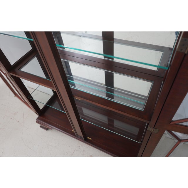 Henkel Harris Model 2348 Mahogany Curio Cabinet For Sale In Philadelphia - Image 6 of 18