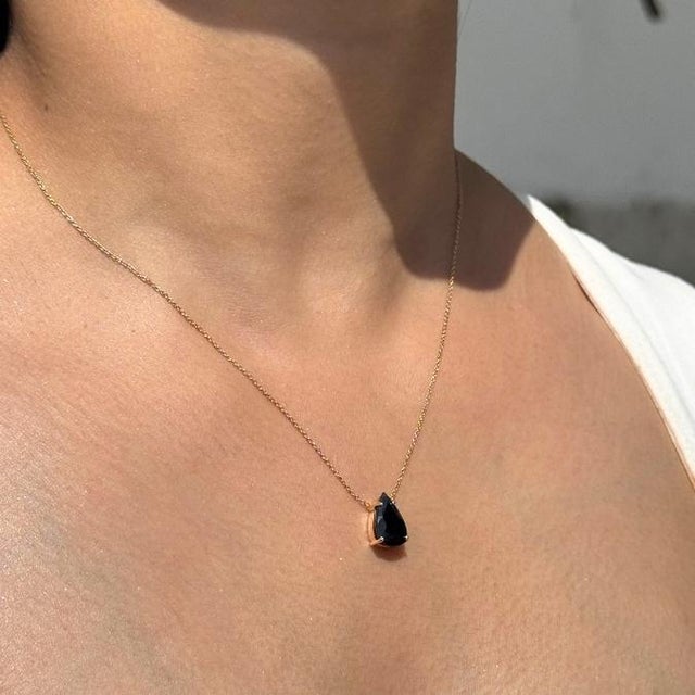 Metal VRJewels 3.22 Carat Black Diamond Pear Solitaire Necklace in 14k Yellow Gold For Sale - Image 7 of 17