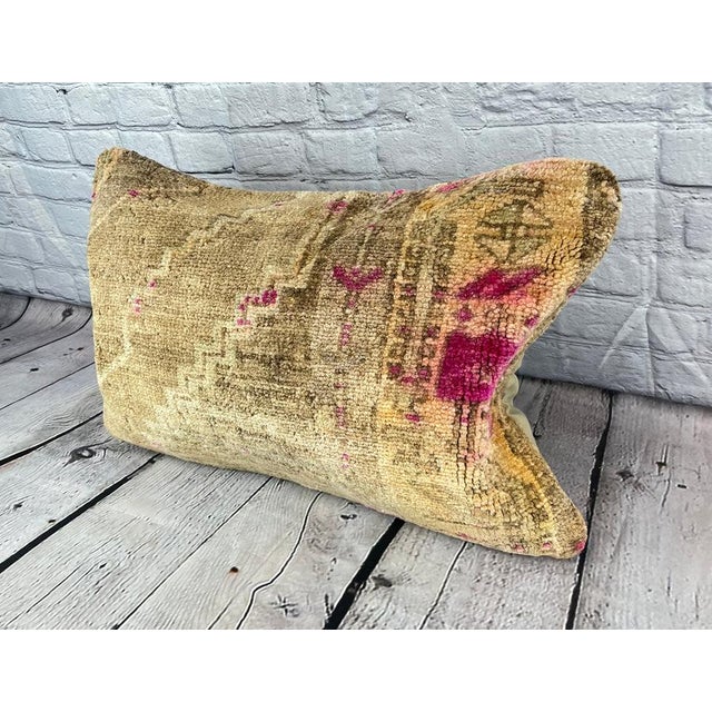 Vintage Pillow Case Turkish Rug Pillow Decorative Rug Pillow Dry cleaning only. PILLOW INSERT IS NOT INCLUDED
