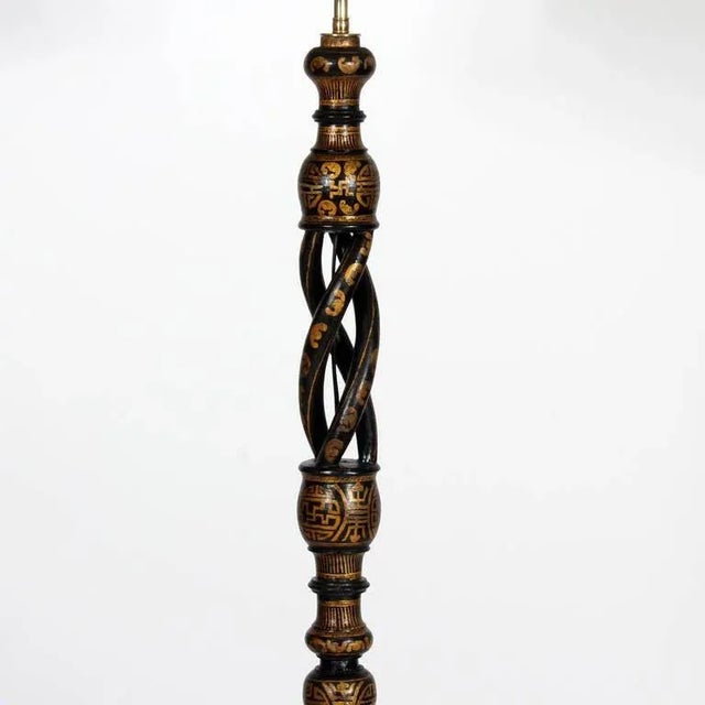 Chinese Chinese Export Barley Twist Lacquer Decorated Floor Lamp For Sale - Image 3 of 7