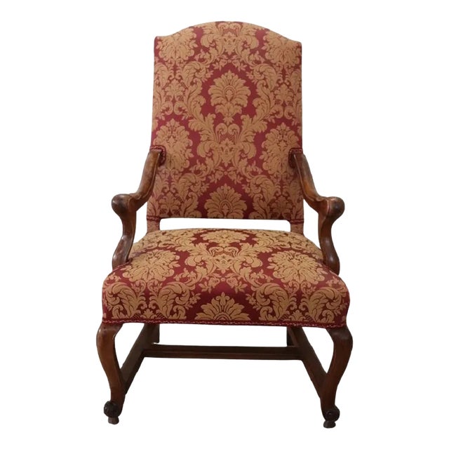 18th Century Armchair in Carved Walnut For Sale