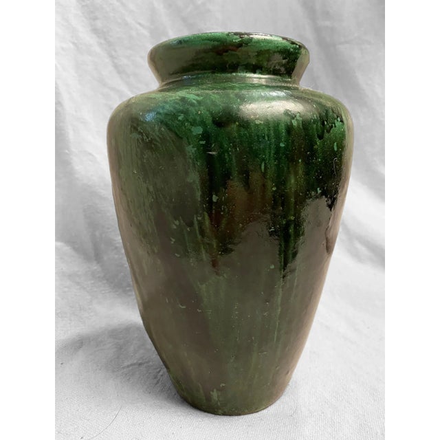 1920s Zanesville Tobacco Leaf MultiToned Green Glaze 102 Vase Chairish