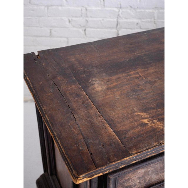 Brown 17th Century Emilian Chest of Drawers, Italy For Sale - Image 8 of 14