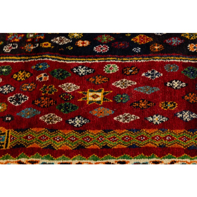 Tribal Vintage Shiraz Wool Rug – Hand-Knotted Tribal Medallion Accent Rug in Deep Crimson & Midnight Navy For Sale - Image 3 of 9