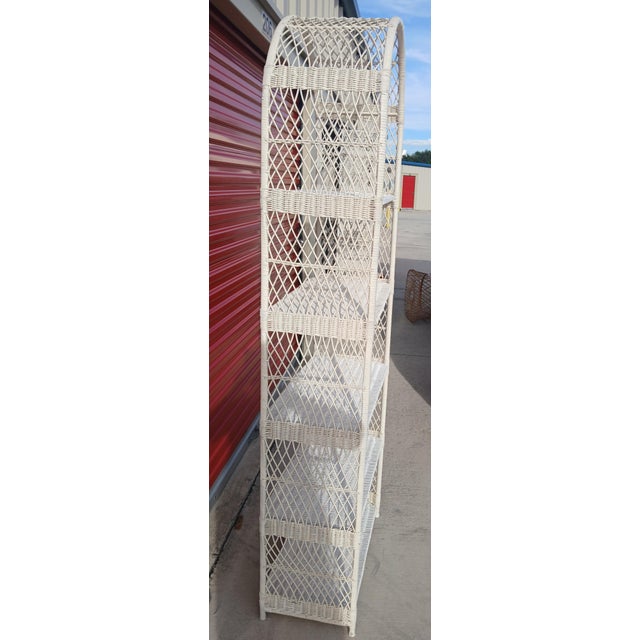 Vintage Boho-Chic White Rattan & Wicker 5-Tier Arched Bookcase For Sale - Image 4 of 7
