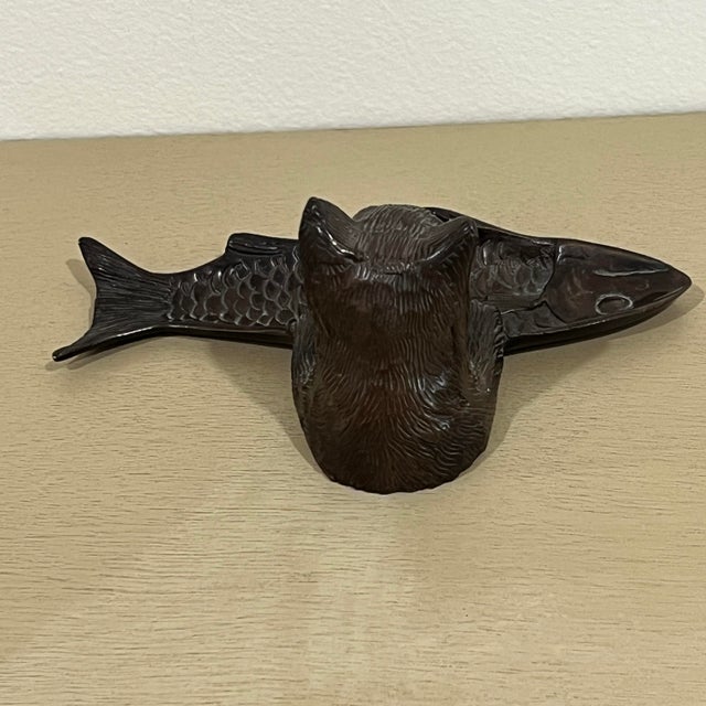 1980s Vintage Cat and Fish Bronze Desk Pen Pencil Paperclip or Dresser Tray For Sale - Image 5 of 5