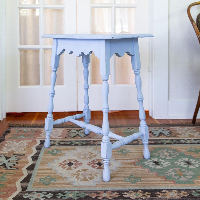 Northwest Chair Co. Early 20th Century Blue Painted Scalloped American Farmhouse Side Table For Sale - Image 4 of 18
