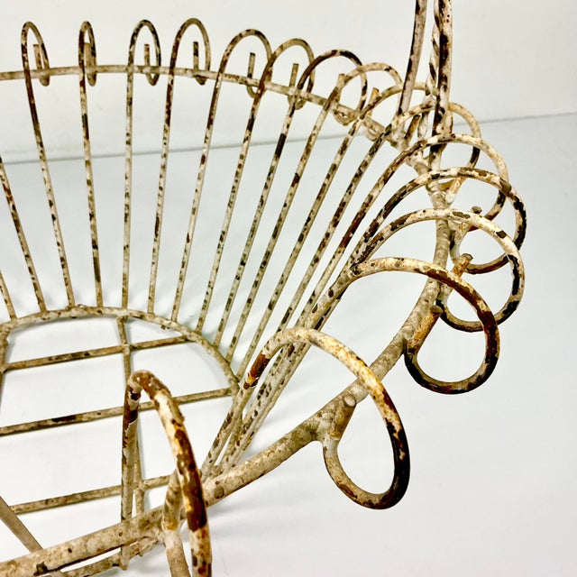1950s 1950s Vintage French Art Nouveau Boho Chic Medium Jardiniere Basket Planter. For Sale - Image 5 of 17