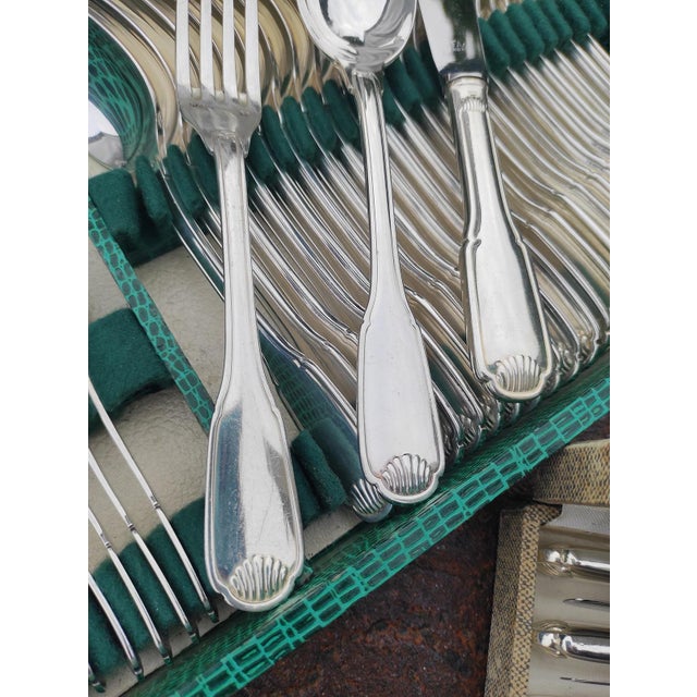 1960s Louis XV Style Coquille Cutlery Set for 12 in Silver-Plated Metal, 1950s, Set of 49 For Sale - Image 5 of 9