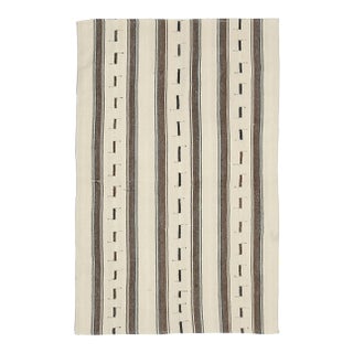 Vintage Turkish Oushak Handmade Wool Cotton White Kilim Area Rug For Sale