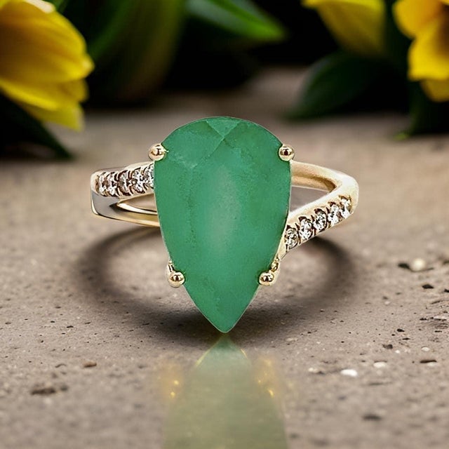 Natural Emerald Diamond Ring Size 7 14k Y Gold 7.17 TCW Certified For Sale - Image 13 of 16