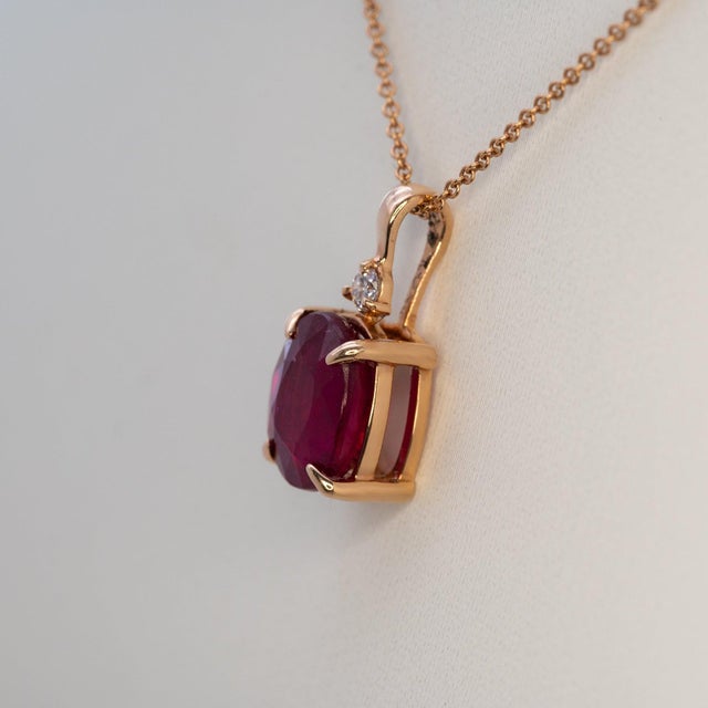 1.7Ct Madagascar Ruby Pendant With Natural Diamond Accent: Solid 14k Gold, 8x6mm For Sale In Columbus - Image 6 of 8