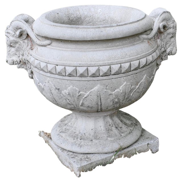 Stone Vintage Rams Head Planter in Stone, 1930 For Sale - Image 7 of 7