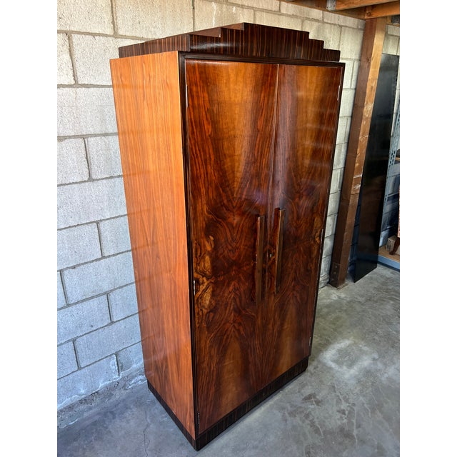 Exceptional Art Deco Petite Armoire in Bookmatched Flamed Walnut & Macassar Detailing For Sale - Image 4 of 15
