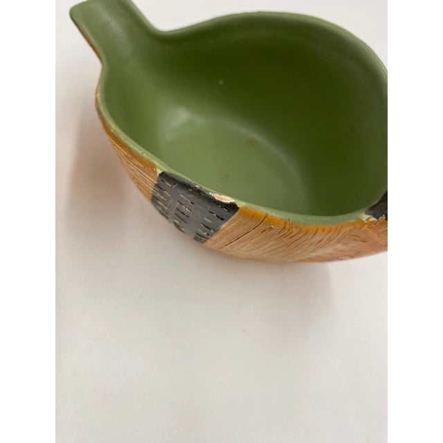 Authentic Bitossi for Raymor Italian Ceramic Bird Bowls – Avocado Green Mid-Century Modern Sculptural Objects, Italy, 1960s For Sale - Image 10 of 10