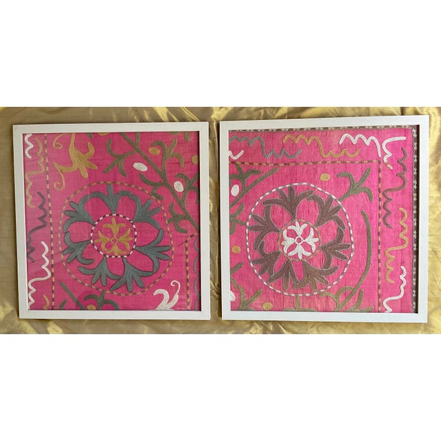 1920s Exquisite Pair of Hand-Embroidered Antique Silk Suzani Framed Silk-on-Silk For Sale - Image 5 of 14
