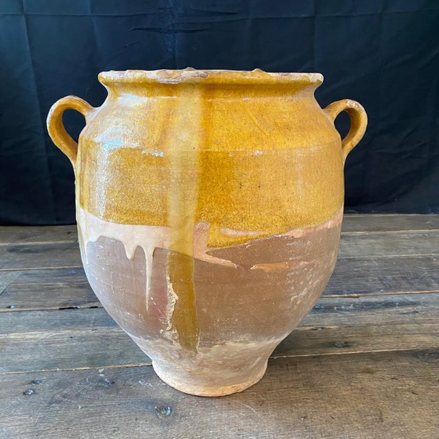 French French Large Confit Pot With Yellow Glaze From the 19th Century #7939 For Sale - Image 3 of 9