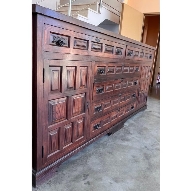 Large 20th Church Spanish Baroque Carved Walnut Tuscan Credenza or Buffet For Sale In Miami - Image 6 of 18