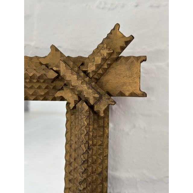 Antique Gilt Chip-Carved Tramp Frame With Mirror, Circa Early 20th Century For Sale In New York - Image 6 of 10