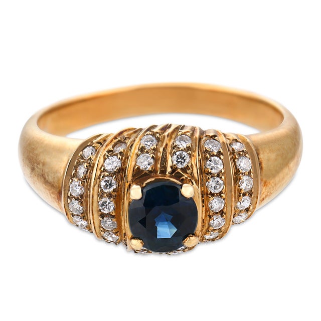 Contemporary Vintage Sapphire Diamond 18k Yellow Gold Ring, Size 7 For Sale - Image 3 of 6