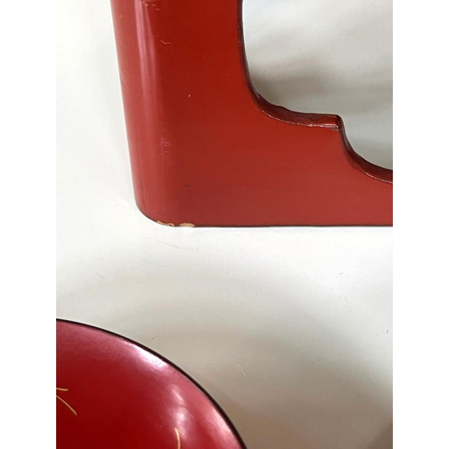 Late 19th Century Japanese Lacquered Sake Drinking Set Meiji Period - 4 pcs For Sale - Image 4 of 18