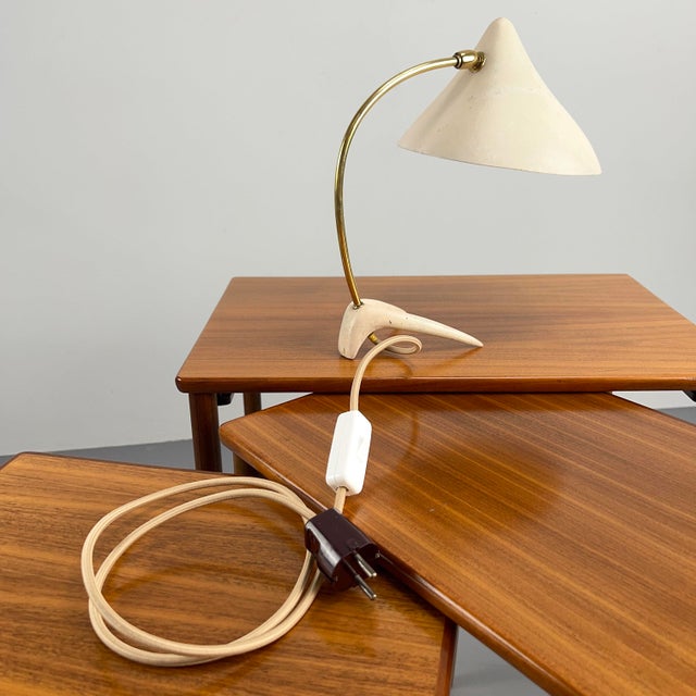 Rare lamp with a characteristic crow's foot and elegantly drawn shade, painted in crinkle lacquer, good original...