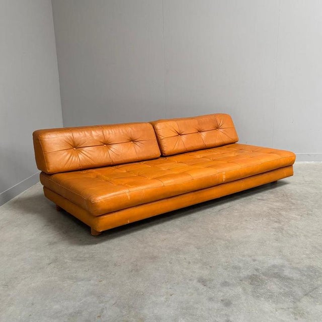 Vintage Cognac Leather Daybed, 1960s For Sale - Image 3 of 17