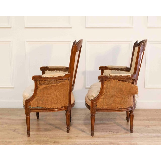 19th Century Pair of French Bergères, circa 1830 For Sale - Image 5 of 8