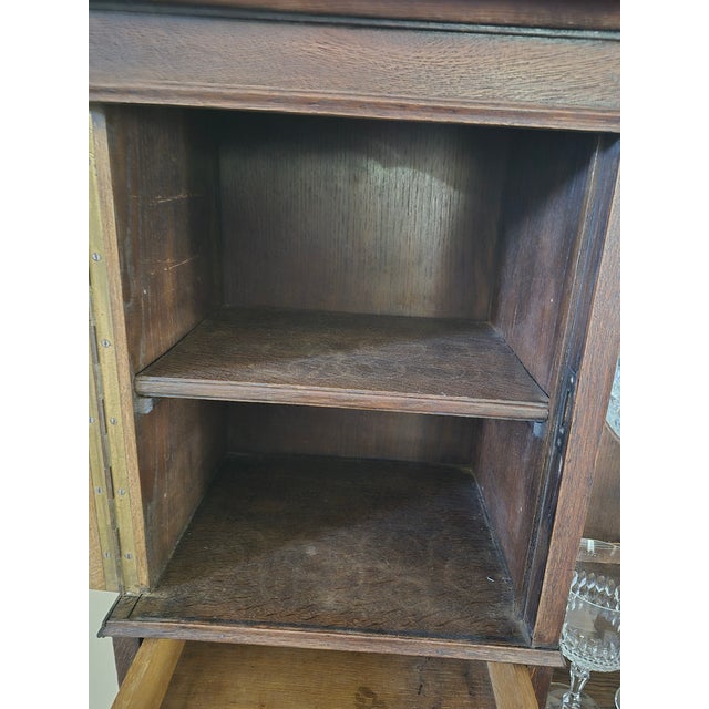 Late 19th-Century Victorian Hand-Carved Oak Buffet With a Beveled Mirror For Sale - Image 9 of 15