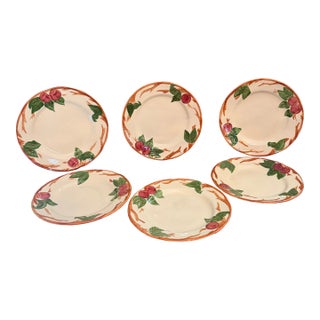 1980s Franciscan Apple Dinner Plate England Backstamp Hand Painted 10 5/8" - Set of 6 For Sale