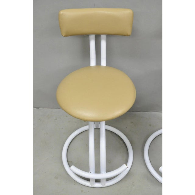Vintage Postmodern Memphis Style White Tubular Metal Swivel Bar Stools - A Pair For Sale In Philadelphia - Image 6 of 17