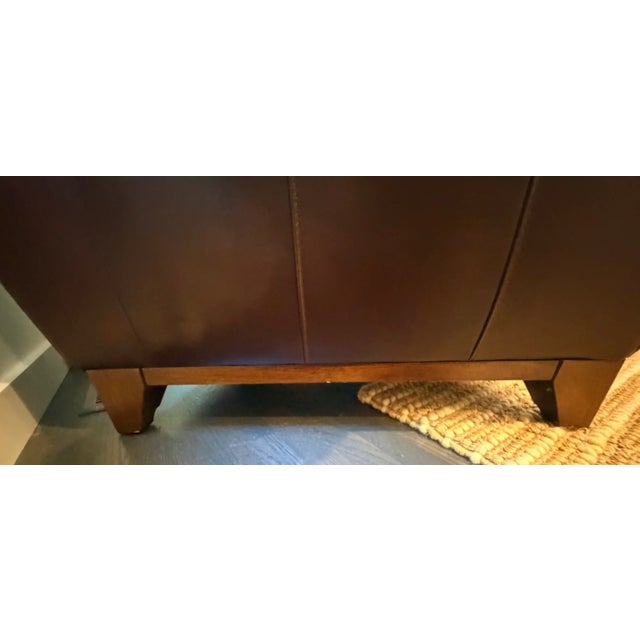 Burnt Umber Leather Club Chair Rolled Arm American Design For Sale - Image 8 of 11