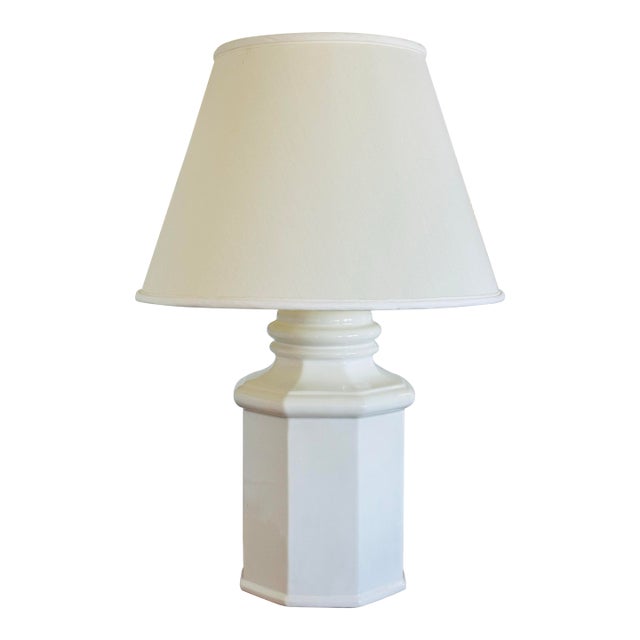 Monumental Hollywood Regency Chinoiserie Style White Ceramic Lamp For Sale
