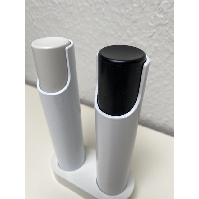 Salt and Pepper Grinders attributed to Rud Thygesen and Johnny Sørensen for Rosendahl, Denmark, 1960s, Set of 3 For Sale - Image 6 of 8