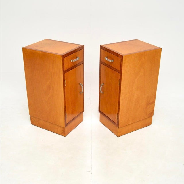Art Deco Satinwood and Walnut Bedside Tables, 1930, Set of 2 For Sale - Image 4 of 10