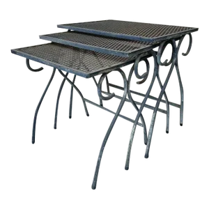 Wrought Iron Nesting Side Tables in the Style of Russell Woodard, Salterini Collection - Set of 3