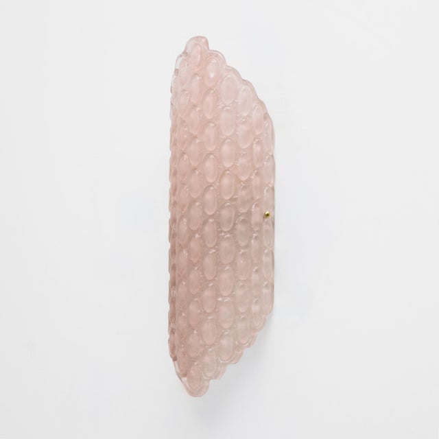 Mid-Century Modern Pink Murano Glass Wall Sconces with Textured Relief, 2000s, Set of 2 For Sale - Image 3 of 10