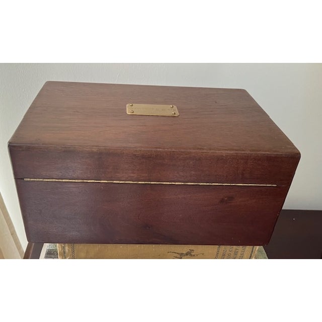 Art Deco Vintage Mahogany Tin and Copper Lined Humidor/Cigar Box For Sale - Image 3 of 10