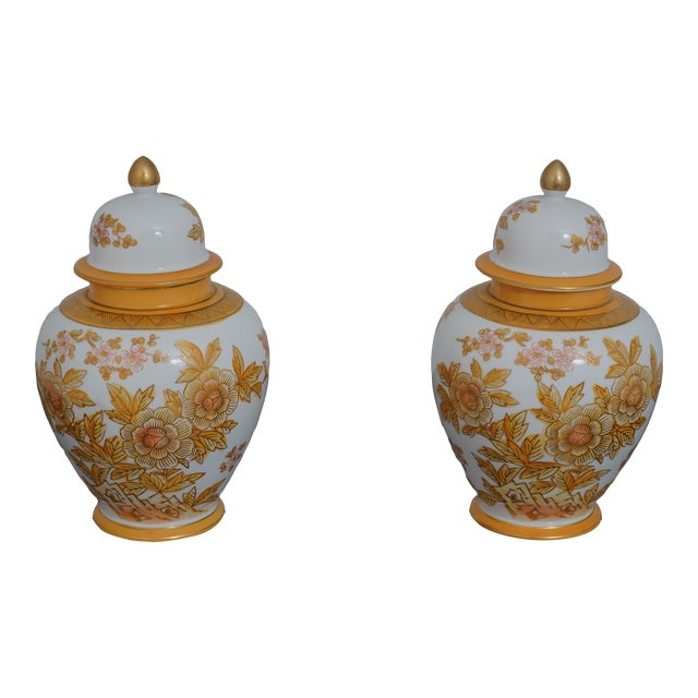 Pair Yellow Chinoiserie Decorated Lidded Ginger Jars For Sale