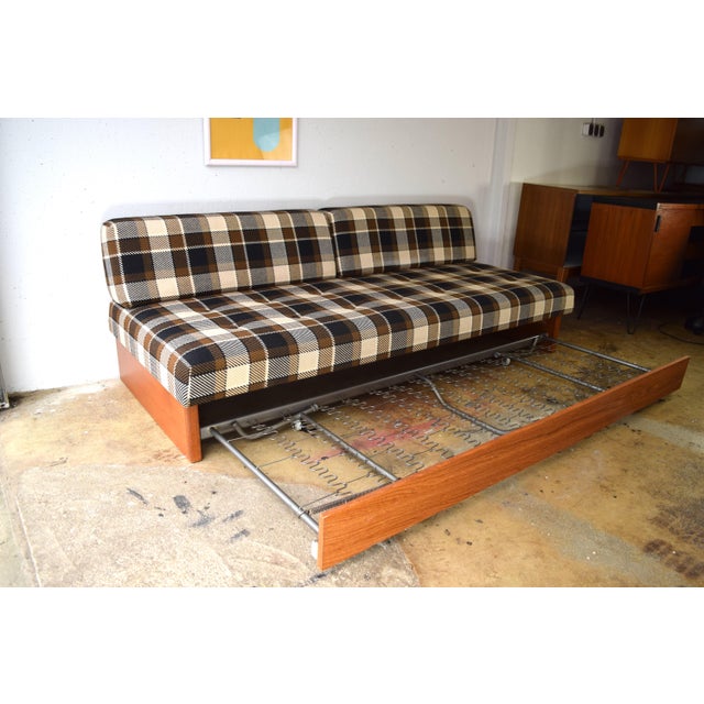 Danish Teak Daybed, 1970s For Sale - Image 6 of 10