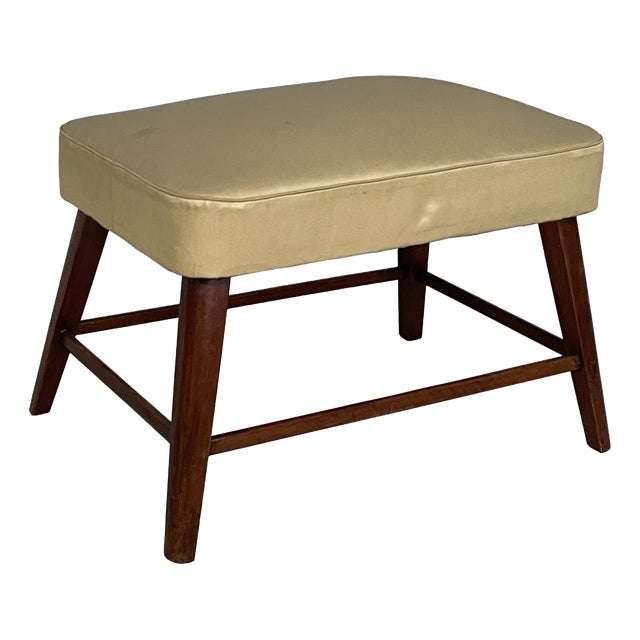 Italian Art Deco Pouf in Wood and Beige Satin, 1940s For Sale