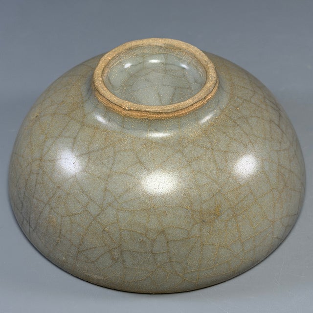 Antique Chinese Celadon Crackle‑Glaze Bowl, Collectible Antique For Sale - Image 6 of 7