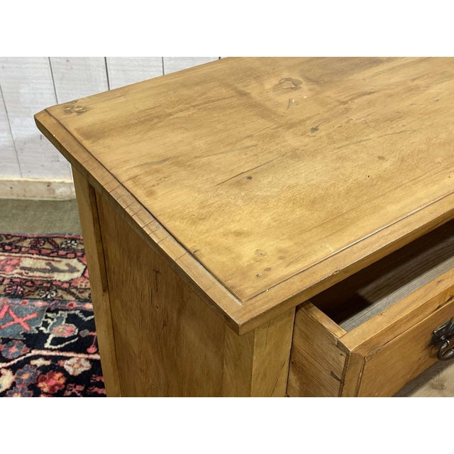 English Walnut Chest of Drawers, Early 20th Century For Sale - Image 9 of 17