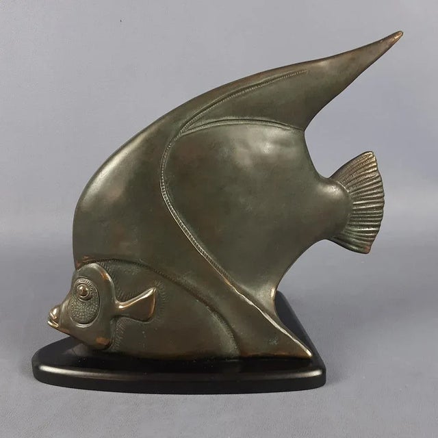 Vintage Tropical Fish Sculpture in Brass on a Black Base, 1960s-1970s For Sale - Image 11 of 11