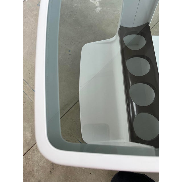 Vintage Rolling Bar Cart in White Plastic and Smoked Glass by Marc Held, 1970s For Sale - Image 10 of 13