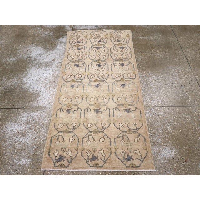 Vintage Turkish Anatolian Rug For Sale - Image 4 of 10